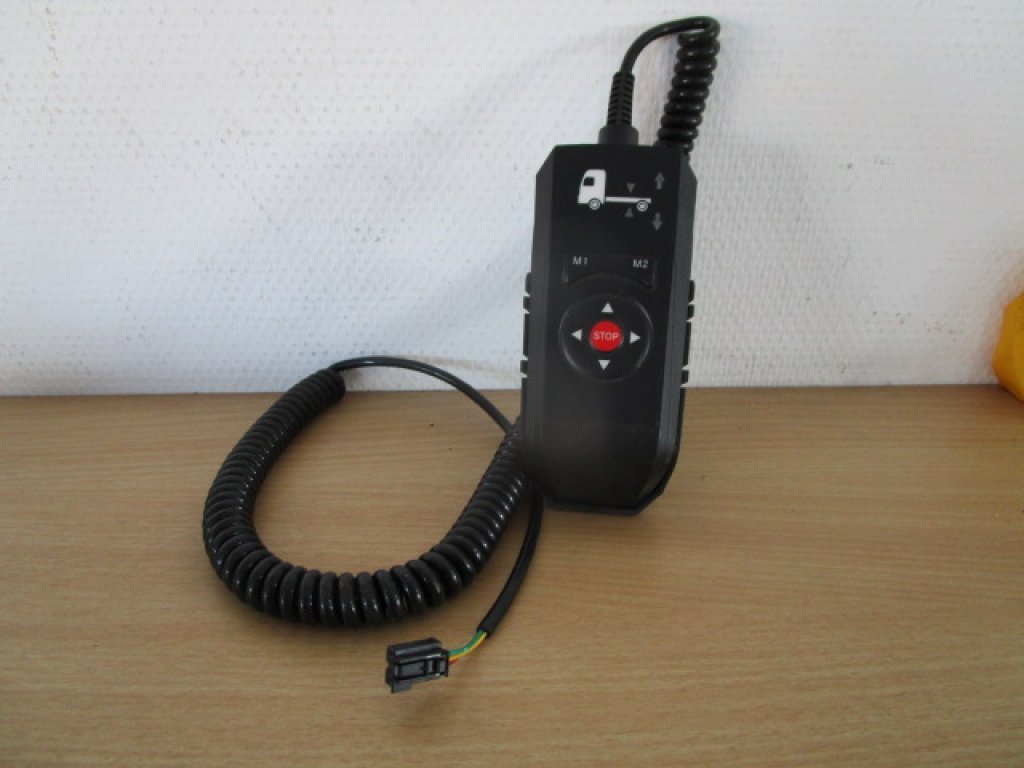 gebr. Mercedes-Benz Steuereinheit Luftfederung A0058206097